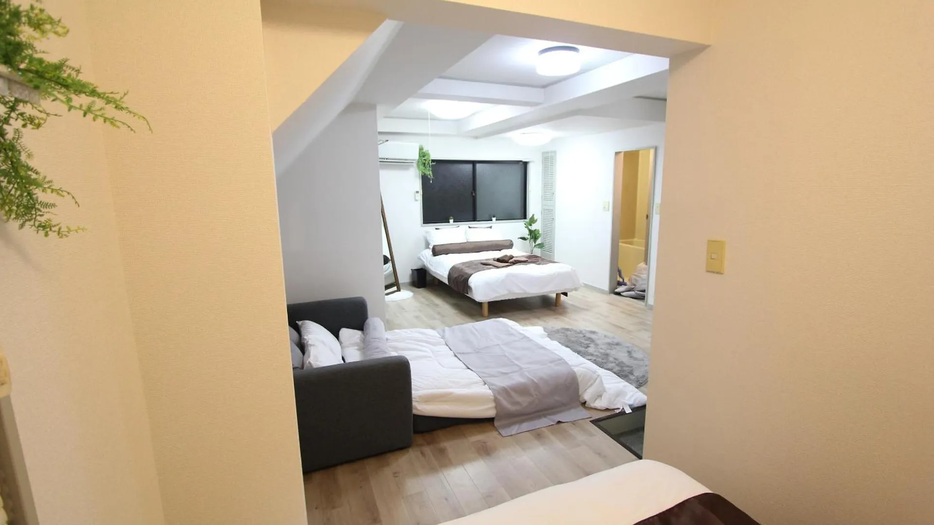 Luana Arai Apartment Tokyo